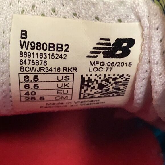 New balance fresh foam boracay running shoe Size 8.5 A20 - Picture 11 of 11